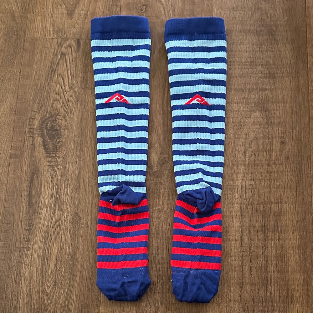 Pro Compression Marathon Knee High Compression Socks - SM/MD - Picture 2 of 4